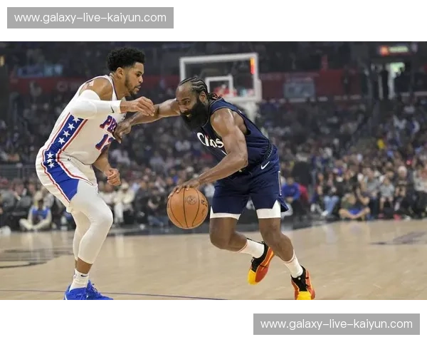 曝快船今夏或拆队：放弃哈登+交易小卡！1409亿大佬如何抉择成看点